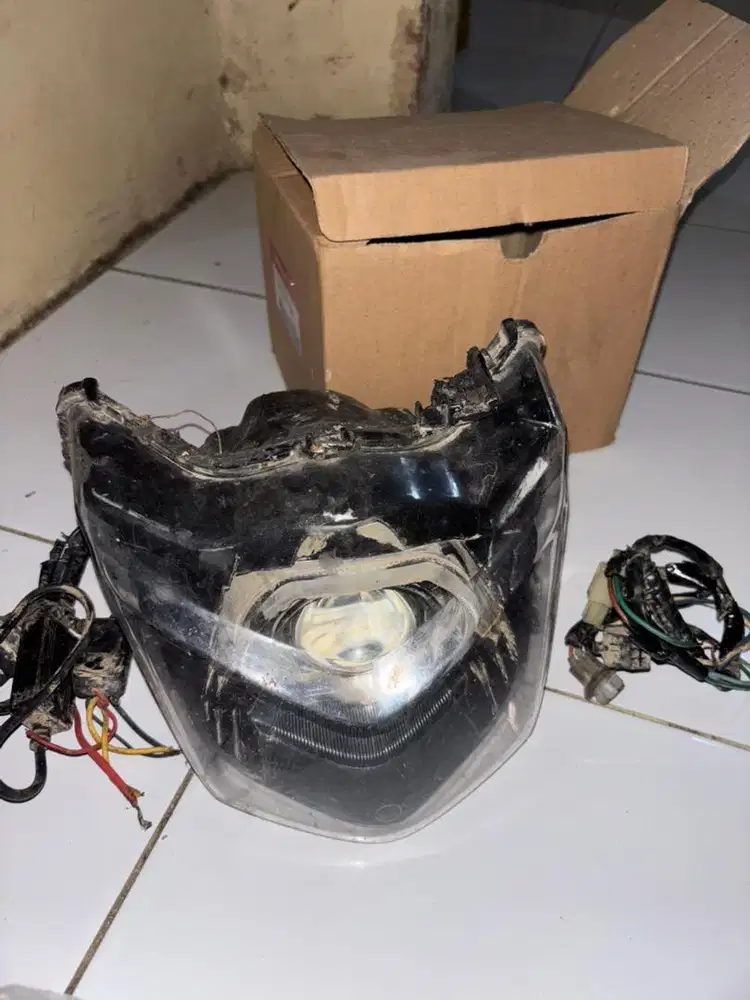 Lampu Biled Aes Beat Karbu
