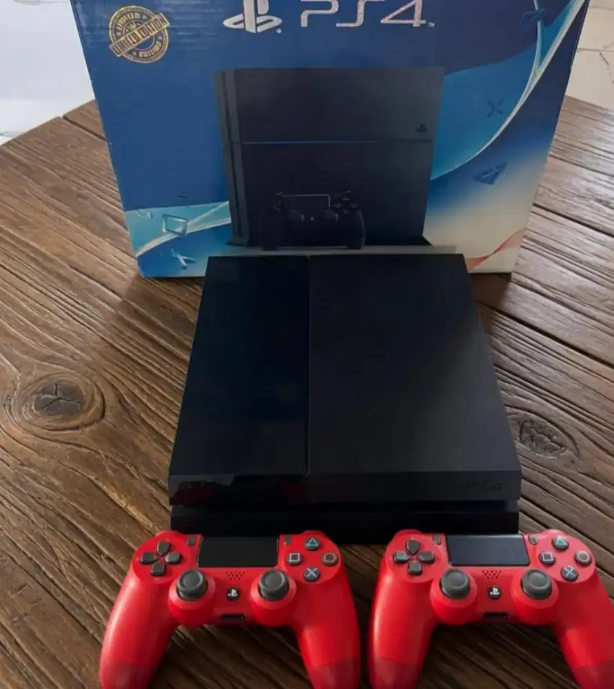PS4 slim lengkap stik 2 + game