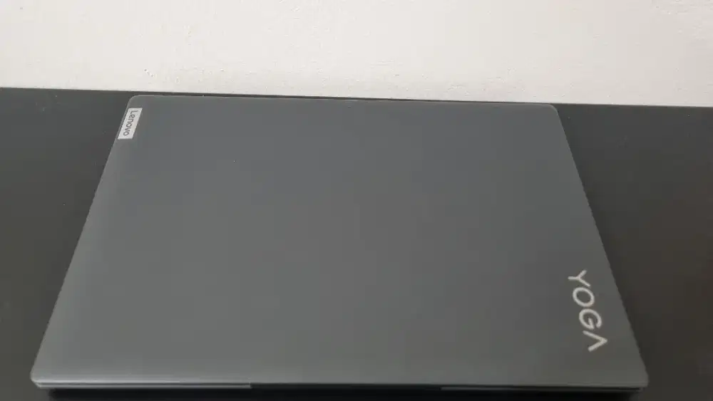 DIJUAL CEPAT – Lenovo Yoga Slim 7i Carbon (Premium Ultrabook!)