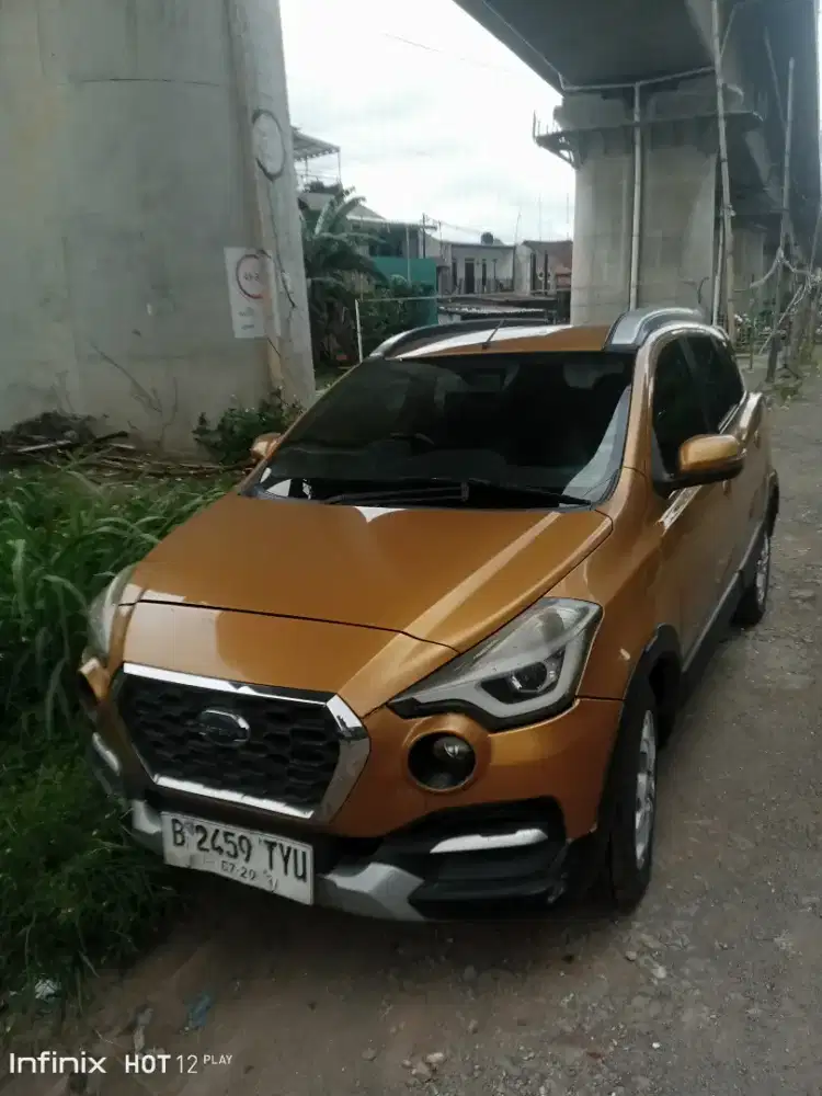 DATSUN CROSS 2018