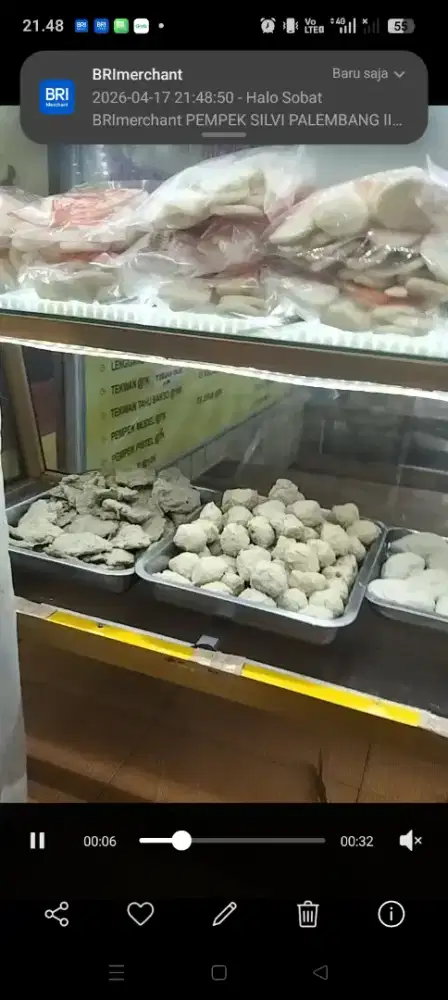 Loker waiters pempek Silvi