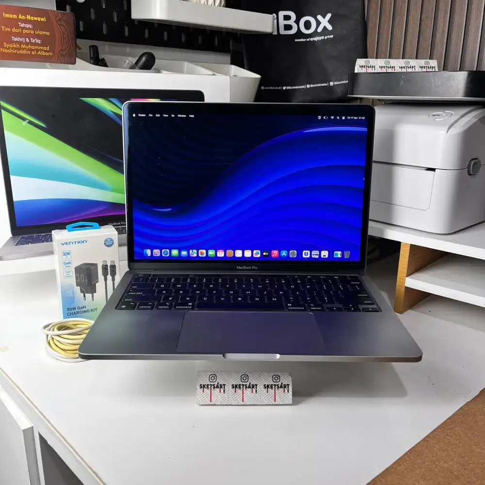 MacBook Pro M1 8gb 256gb iBox