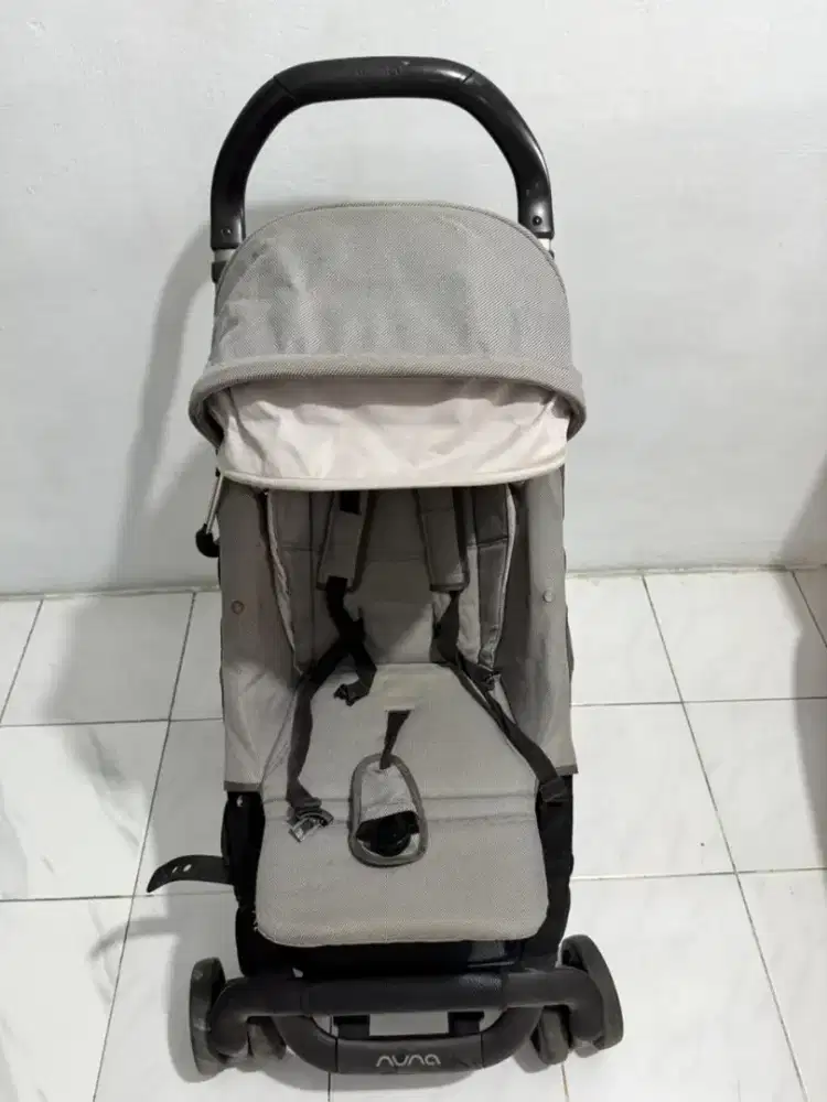 Stroller Bayi Nuna Original Second – Kondisi Bagus