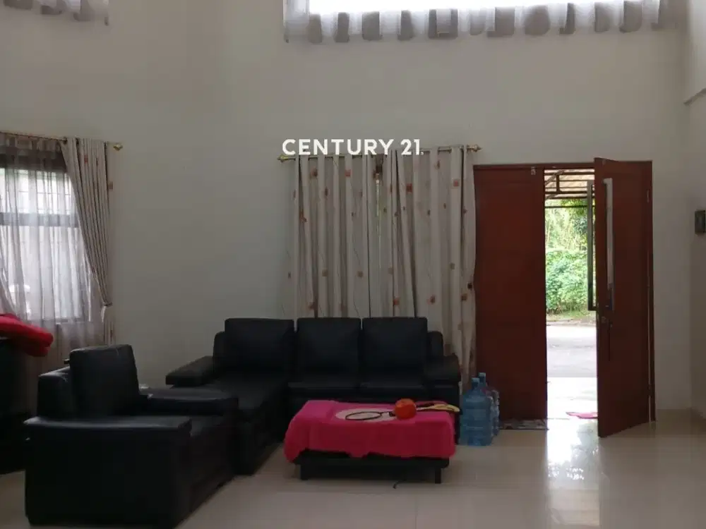 Rumah Bagus Siap Huni Di Cluster Meadow Greeb Lippo Cikarang