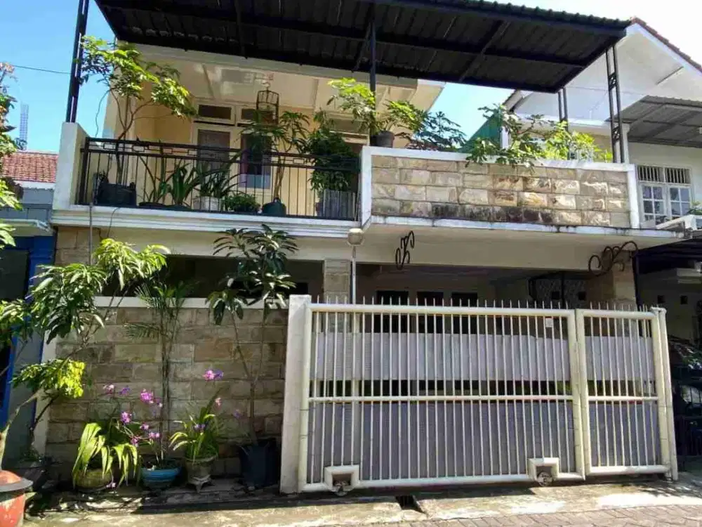 Rumah bagus 2 lantai harga murah di sawojajar kota malang