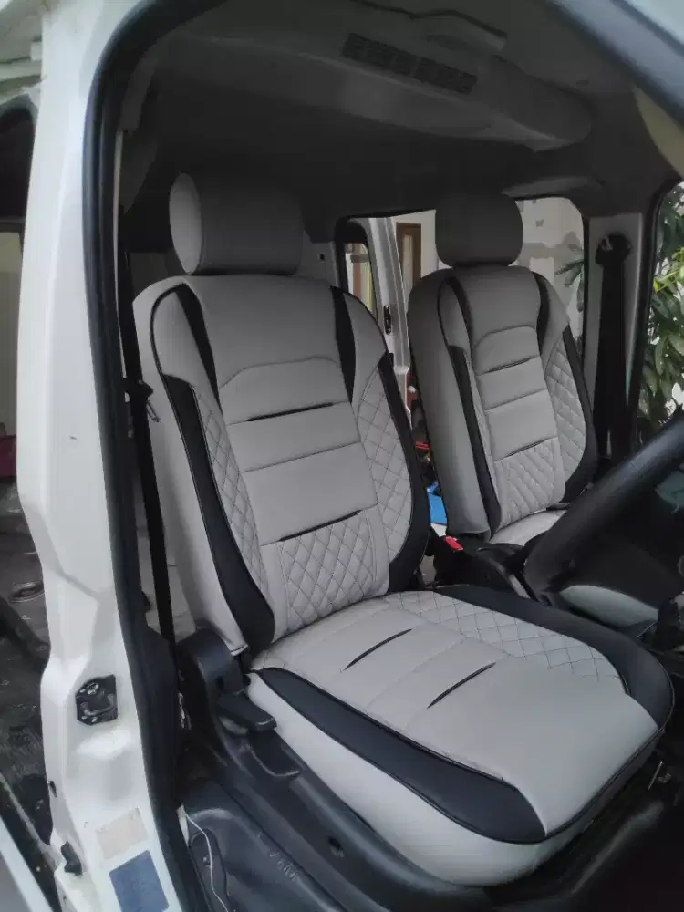 cover jok mobil semi paten