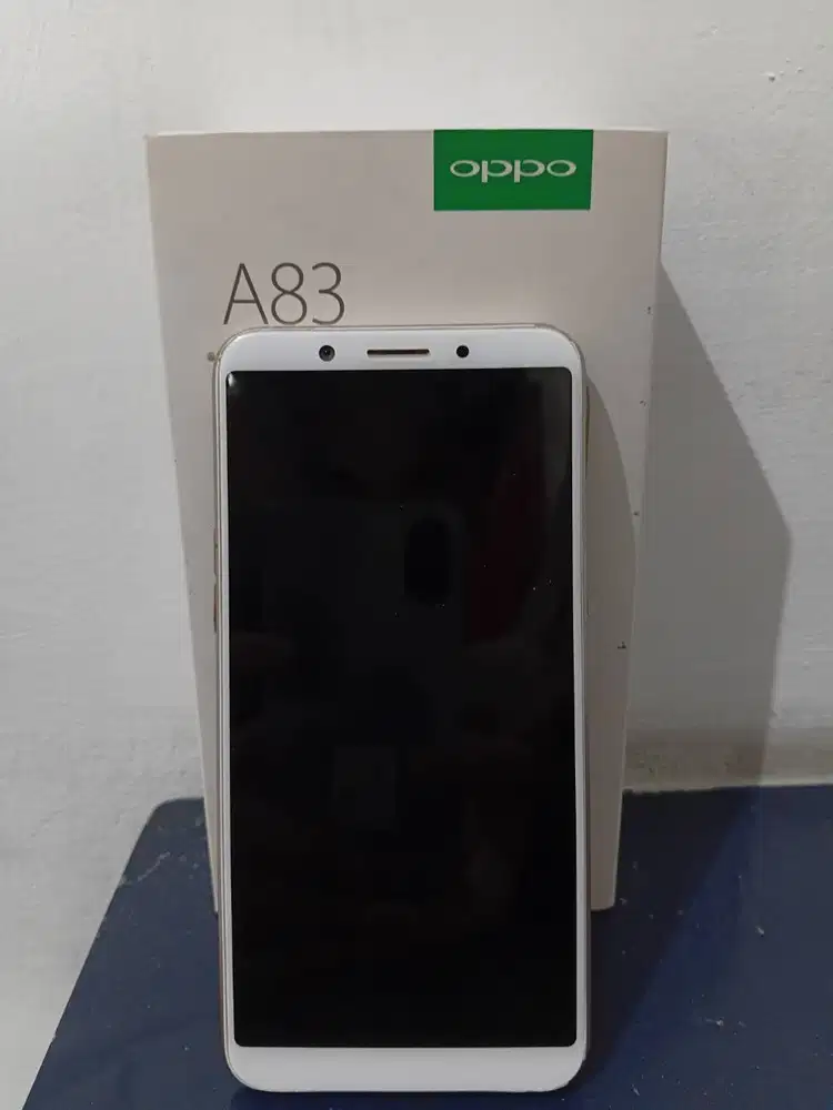 Oppo A83 3/32 GB