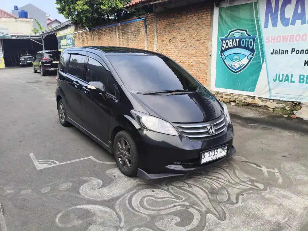 HONDA FREED E PSD MATIC 2011