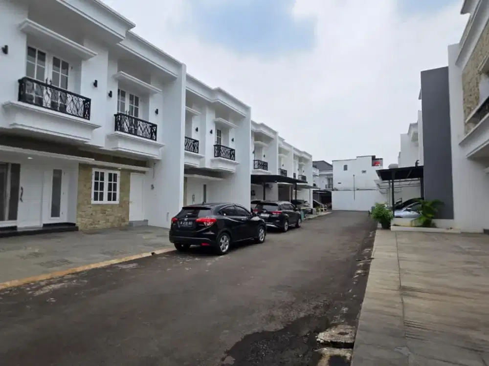 Rumah Baru Dalam Cluster Di Pondok Bambu Duren Sawit Jakarta Ti