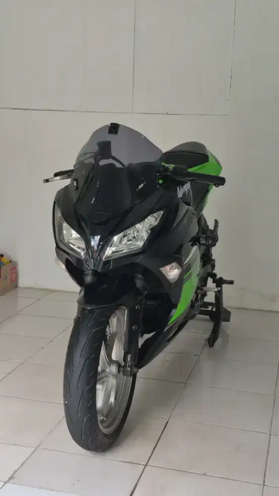 NINJA 250 FI SPESIAL EDITION TAHUN 2017