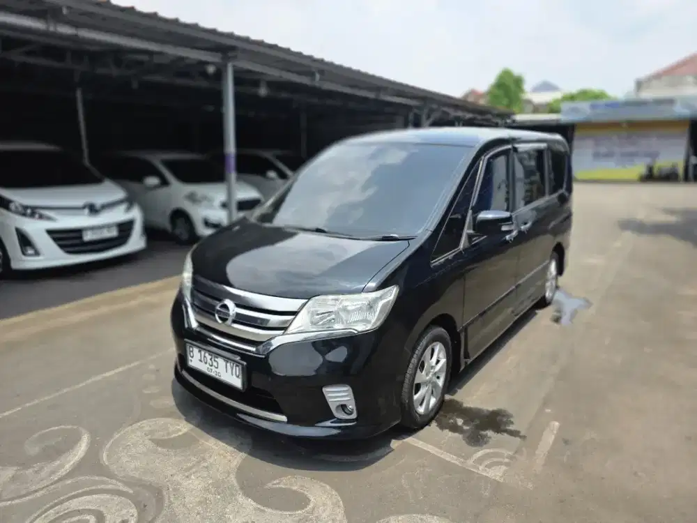 Nissan Serena HWS 2.0 MATIC 2014