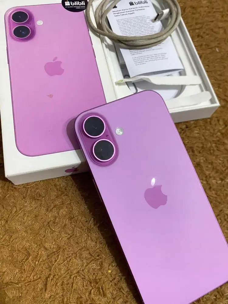 Iphone 16 warna pink (like new)