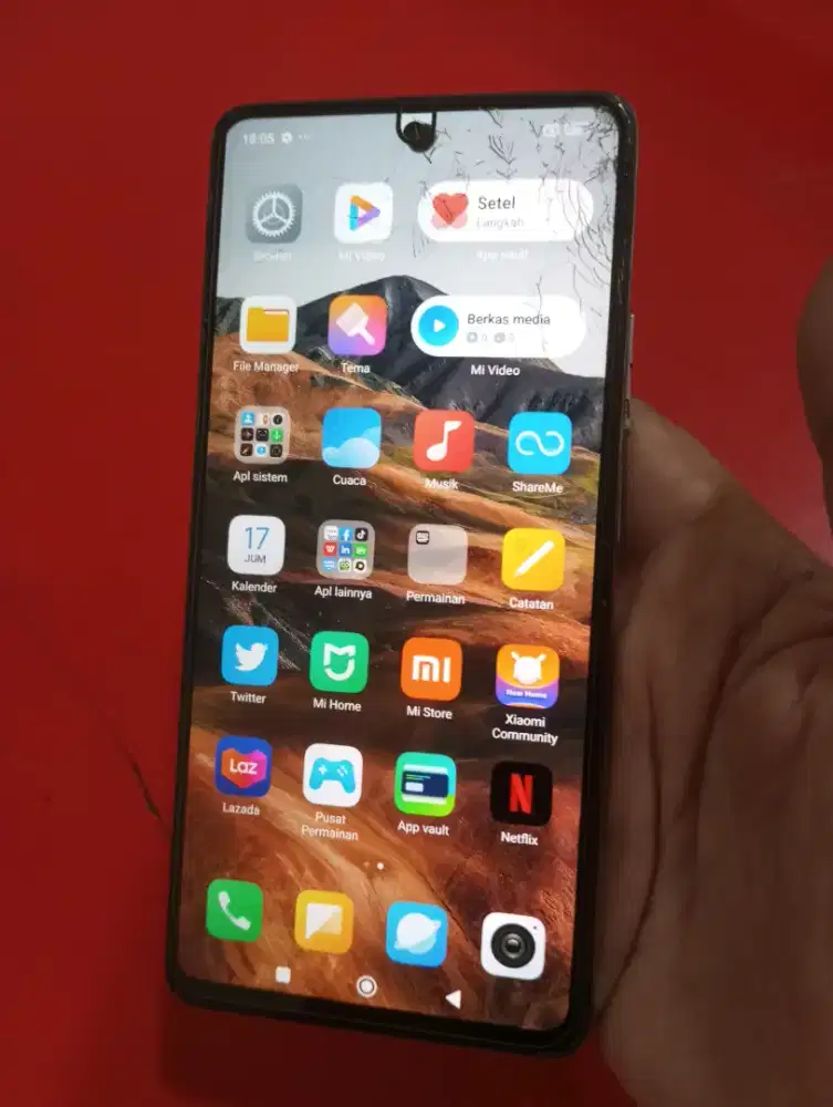 Xiomi redmi 11T ram 8+4/256 NFC on ada minusnya