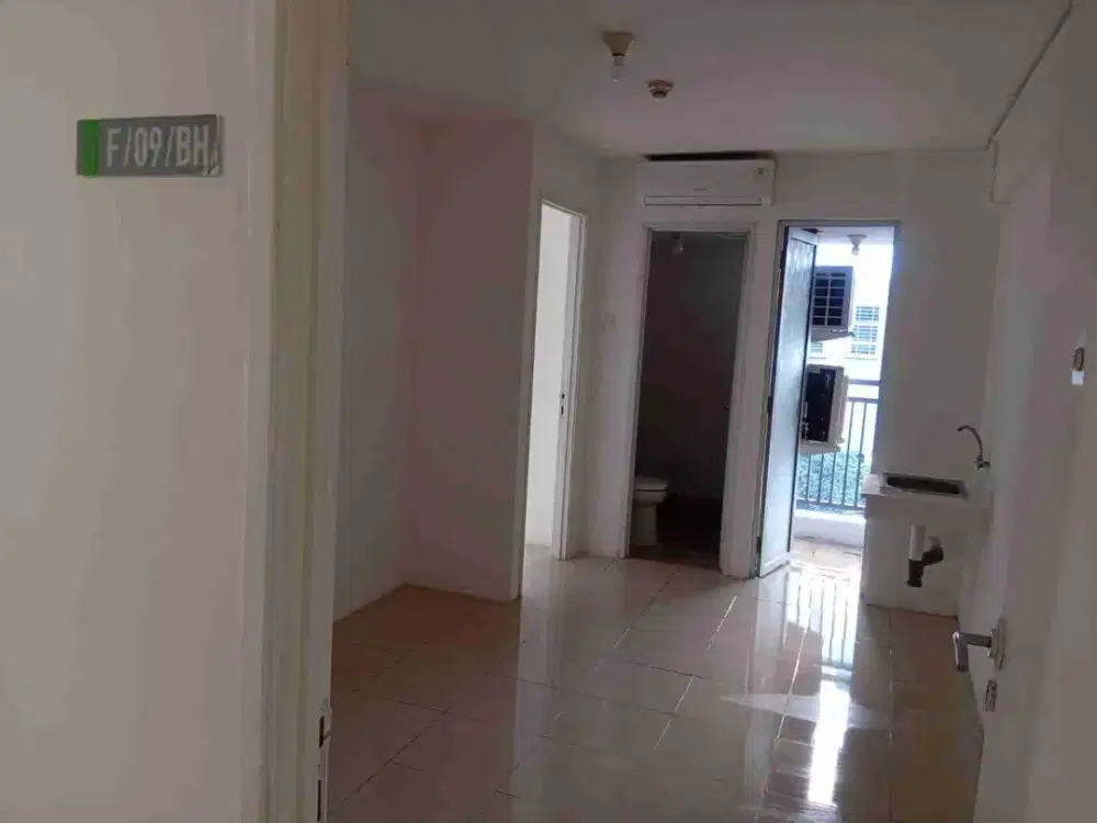 2BR Un Furnish Hoek Tower F lt. 9