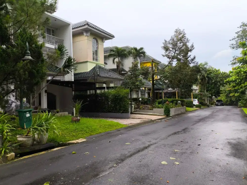 Rumah Dijual Sentul City Bogor - Cluster Bukit Golf Hijau - SIAP HUNI MURAH & MEWAH