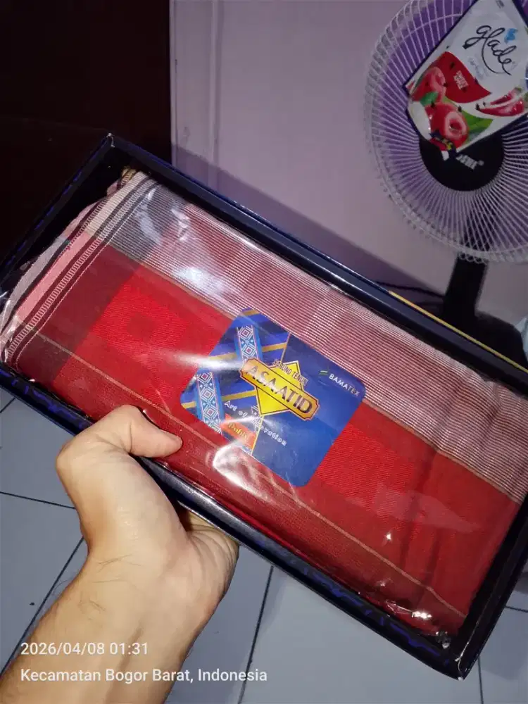 Jual aja sarung Tenun aasatin gak dipake