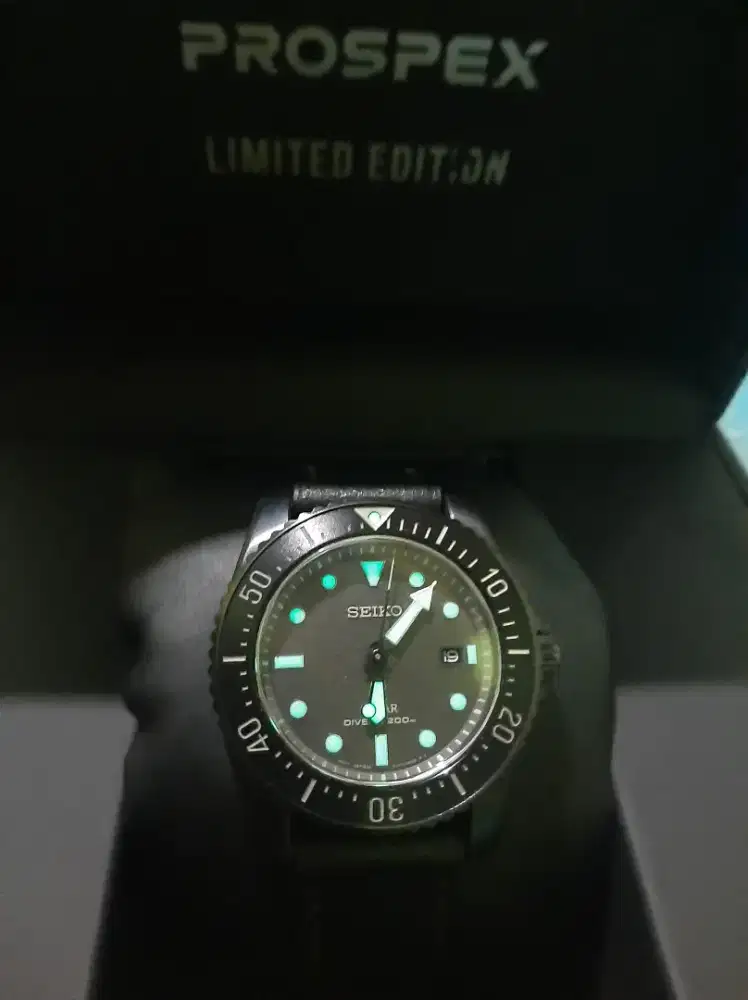 Seiko SNE587p1 Limited Edition