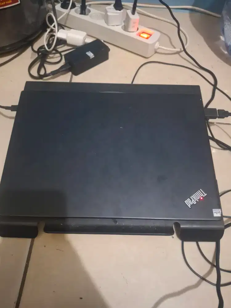 Jual Laptop Lenovo Thinkpad Intel Core 3 Gen 8