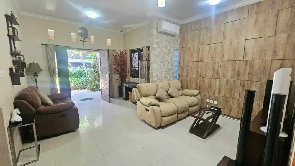 DIJUAL SEGERA RUMAH  DI MUDING INDAH Kerobokan Gatsu Barat