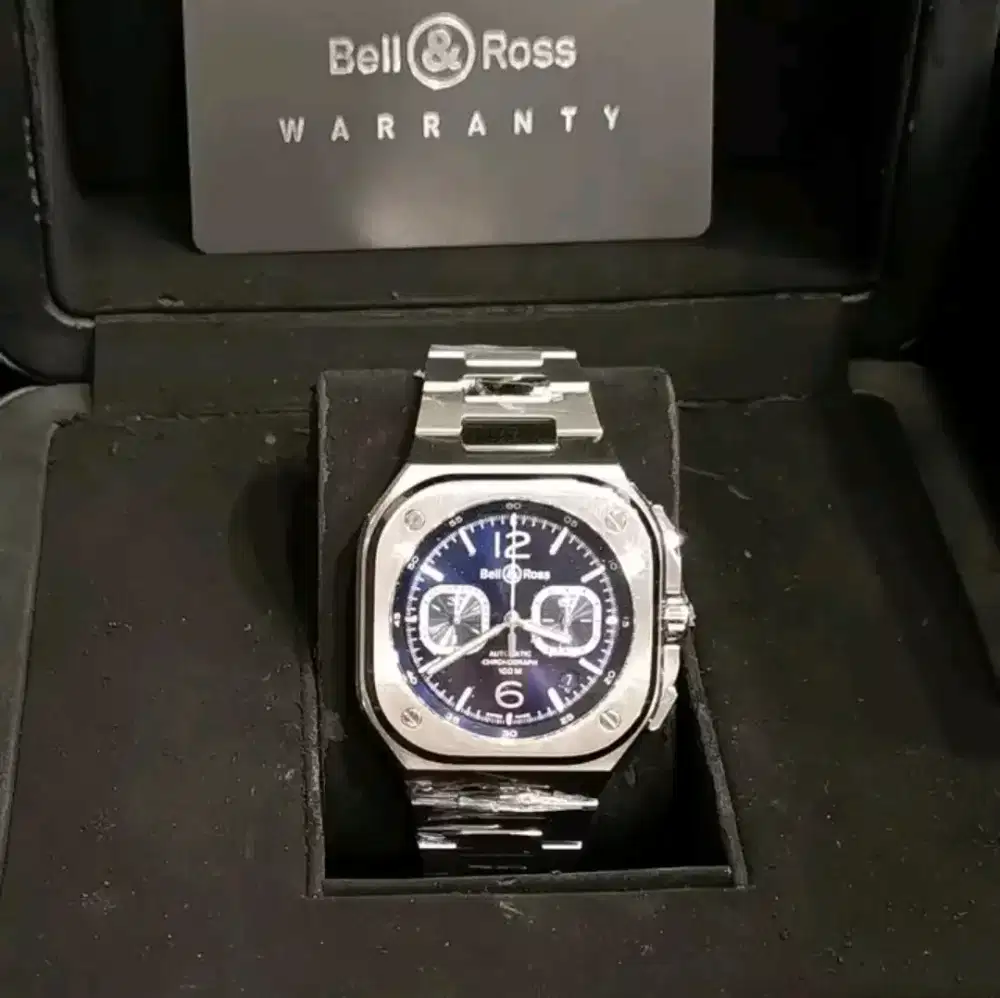 BR05 Blue Dial Chronograph with Bracelet 42 mm