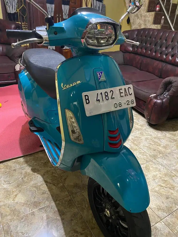 bismillah jual vespa sprint 2023