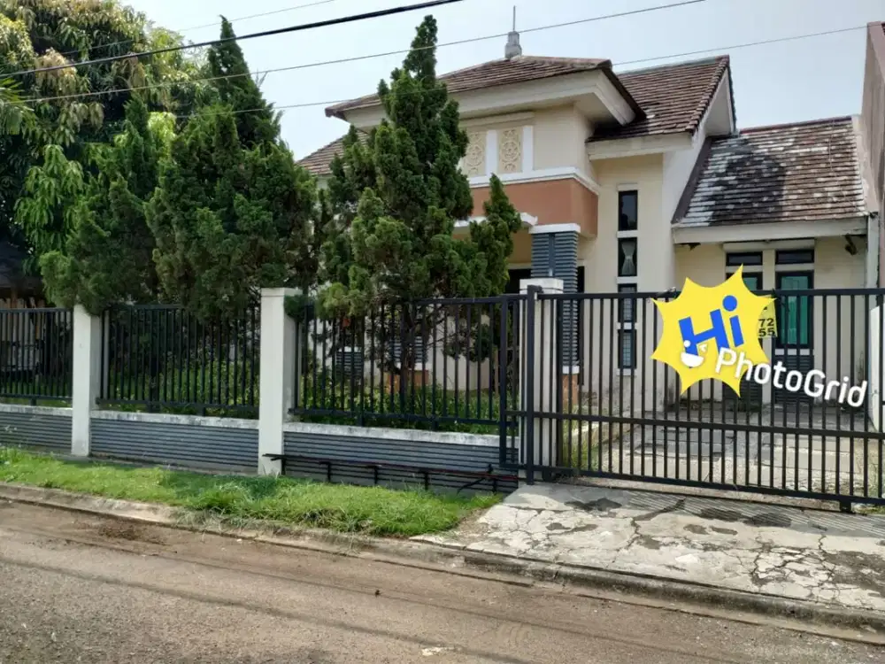 Rumah Dijual di Cluster Aralia Bagus Terawat Murah