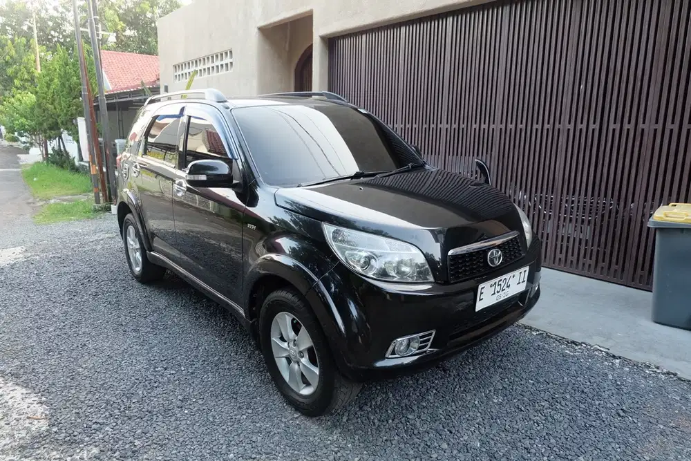 Dijual toyota rush s at 2008 (like new)
