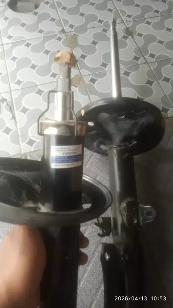 Shock beker Camry CV 40