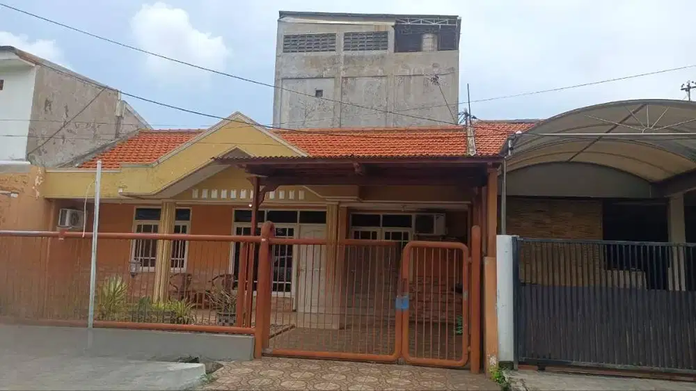 Rumah Strategis Rungkut Mejoyo Selatan - Full Furnished & Gas Bumi!