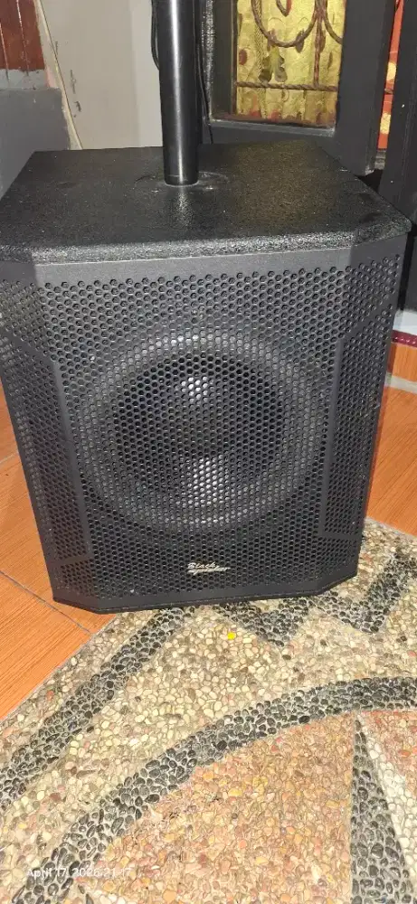 ​Subwoofer Blackspider SSW112 12 Inch - Bass Bulat & Bertenaga