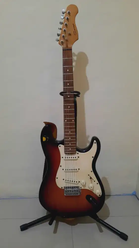 Gitar Listrik Merk Caraya