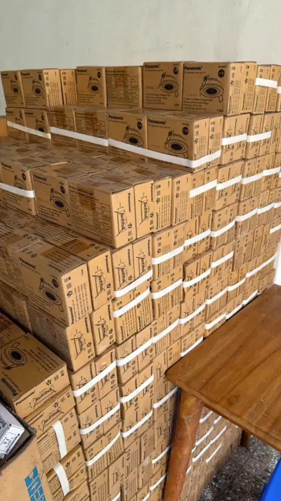 BORONGAN TERMURAH SERIBU PCS LAMPU LED SPOTLIGHT PANASONIC