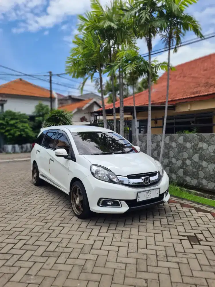Honda Mobilio E prestige at 2014 full original DP 20 jt