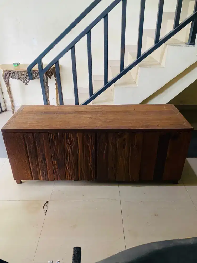 MEJA KAYU KABINET BUPET