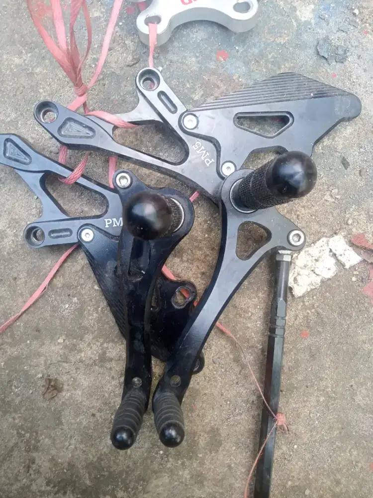 Step sepasang untuk king ninja klx dll