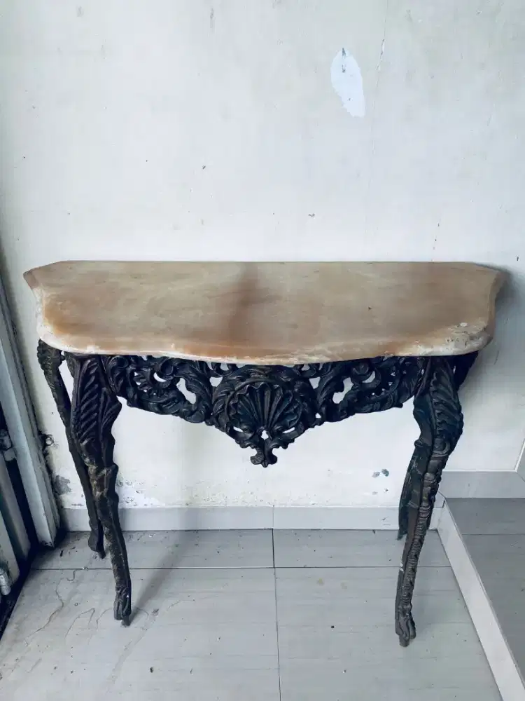 MEJA KONSOL MARMER ANTIK