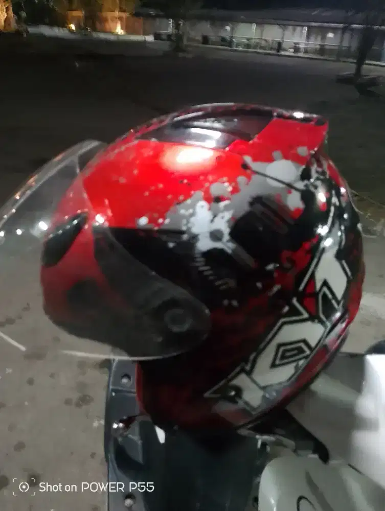 Helm KYT jual cepat ukuran M