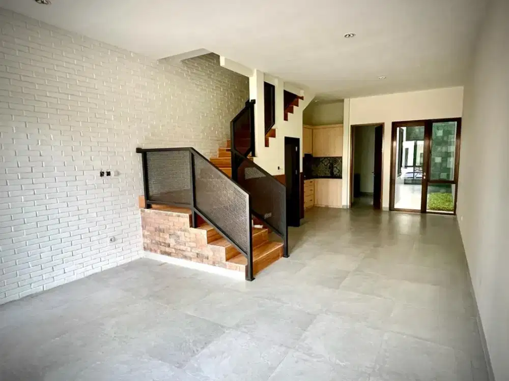 Rumah Asri dijual Murah di BSD Kencana Loka