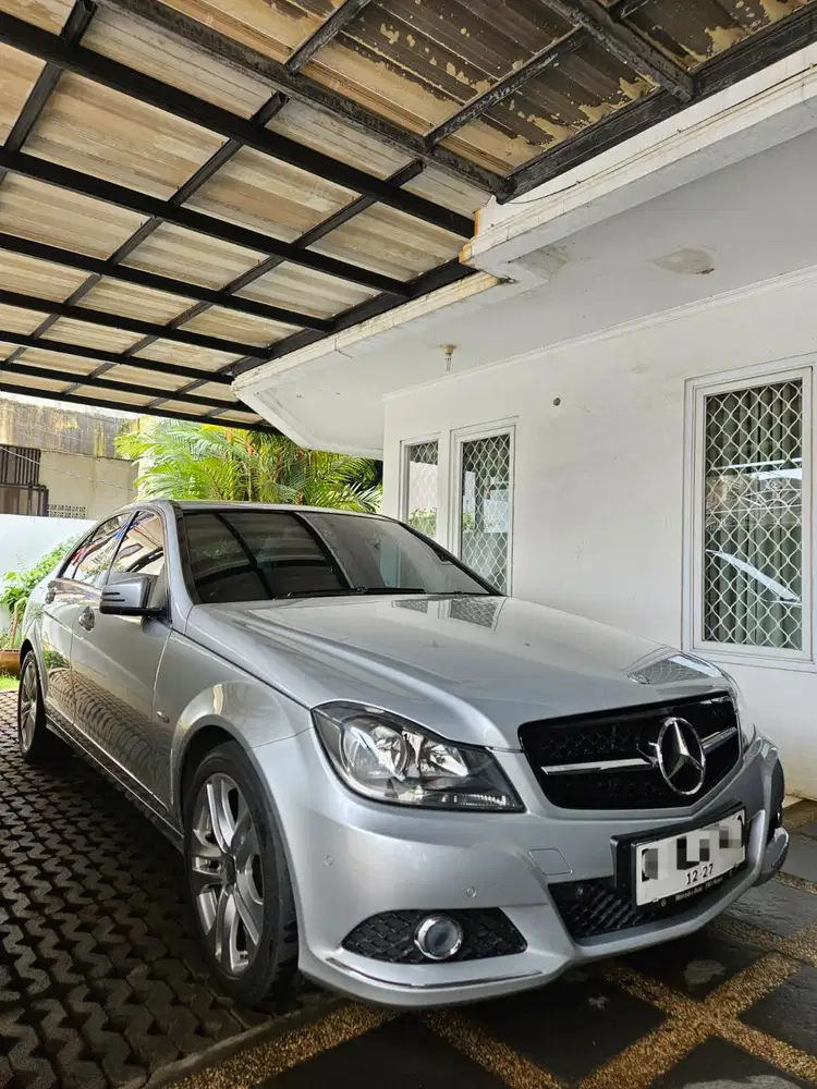 Mercedes-Benz C200 Avantgarde 2012 Automatic Silver