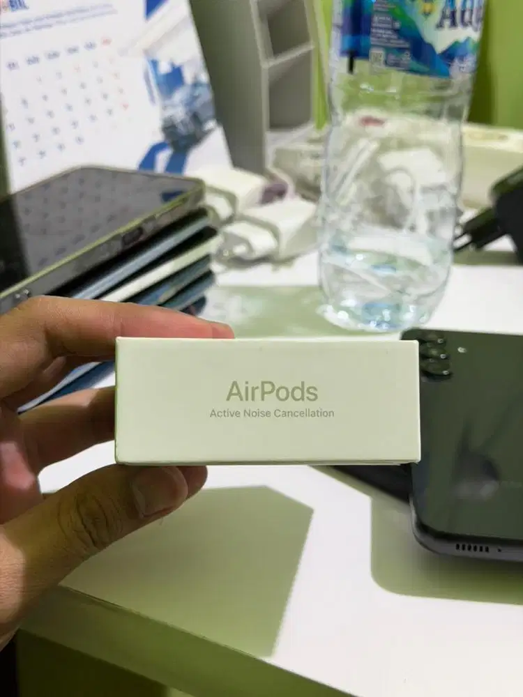 AirPods 4 With ANC resmi Ibox