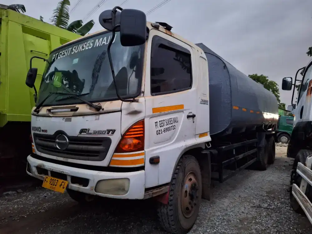 Hino Lohan FL 260 JT Tronton 6×2 Tangki 24000 ltr Turbo Bio Solar