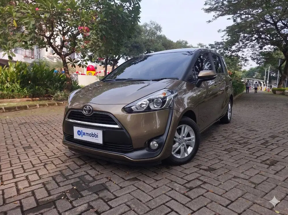 TDP 1 JUTA Toyota Sienta 1.5 G Bensin-AT 2017 Coklat C2IAB