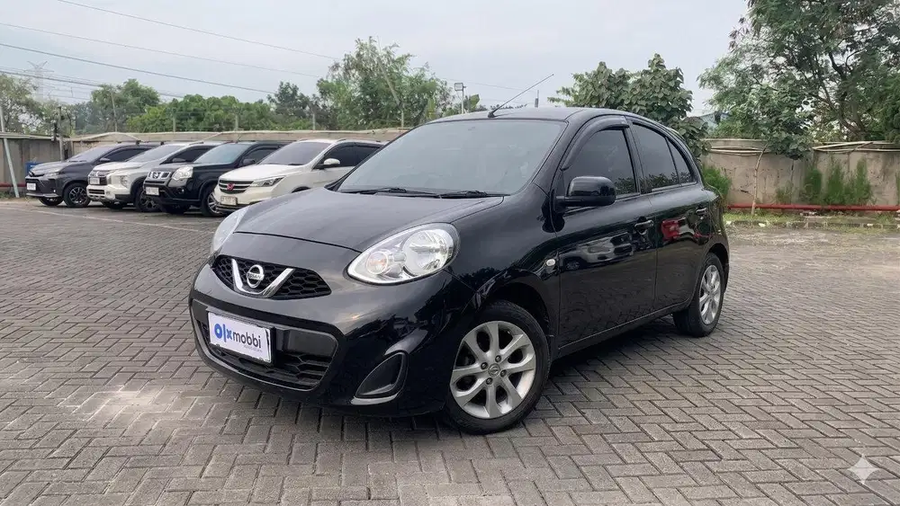 TDP 1 JUTA Nissan March 1.2 L Bensin-AT 2017 Hitam CAFTD