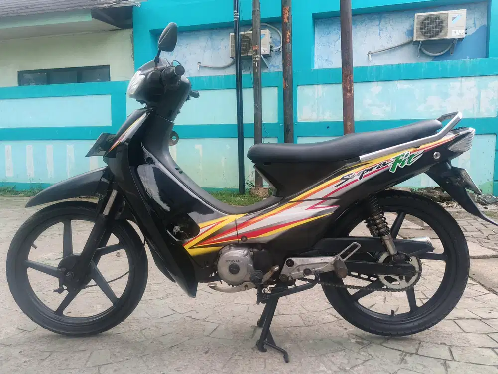 Honda Supra fit 2005 stater tokcer halus mulus terawat