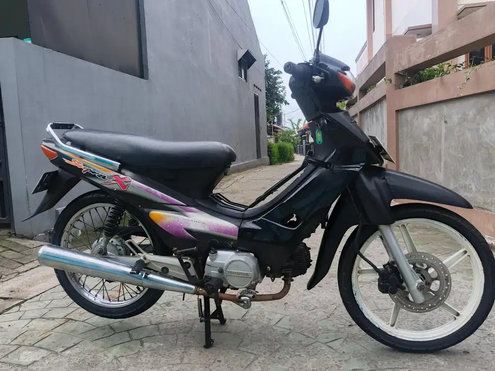 Honda Supra x 2002 stater tokcer halus mulus terawat