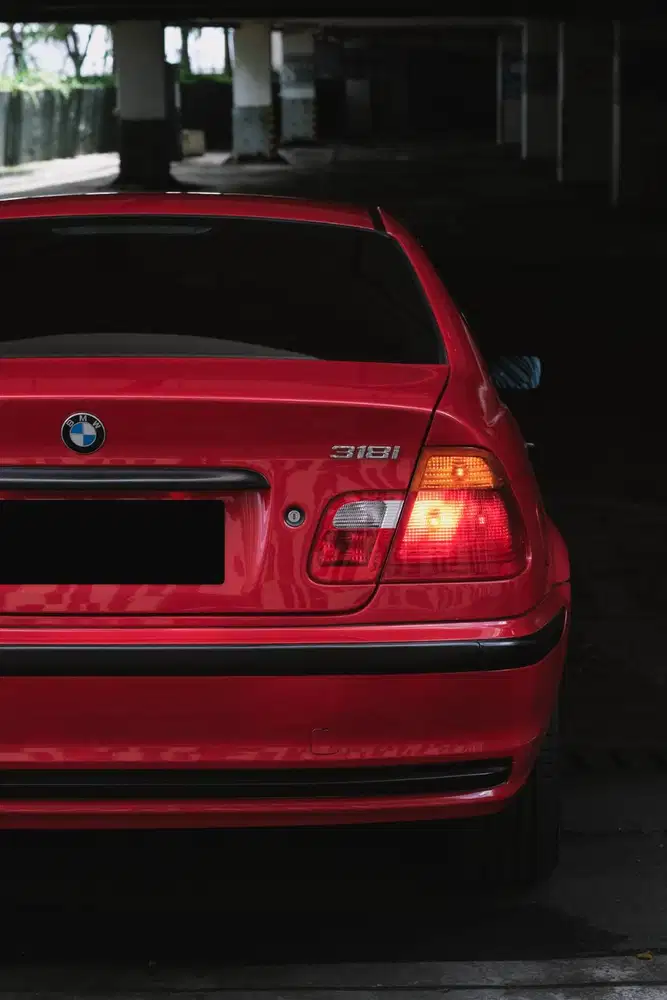 BMW E46 318i AT 2001 LOW KM TERAWAT NO PR