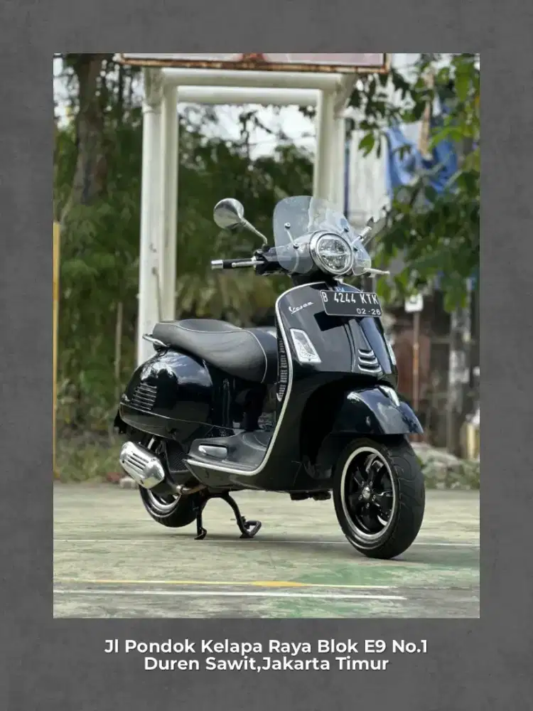 VESPA GTS 4V 150 IGET ABS LED TH 2020 PERFECT CONDITION