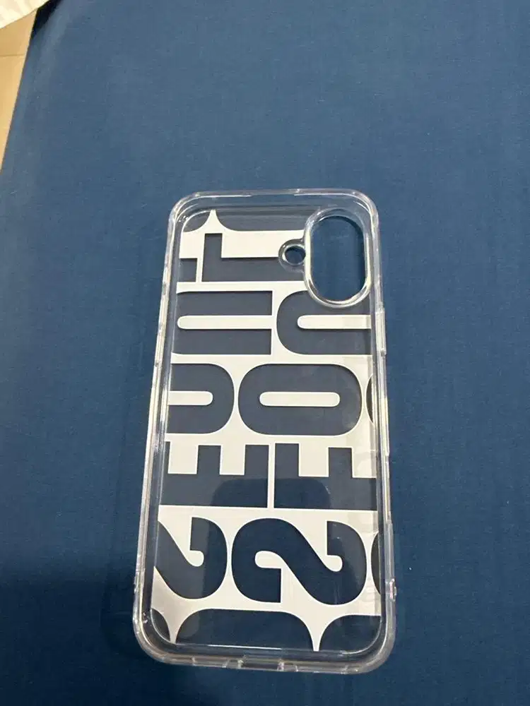 Casing iphone 16 plus