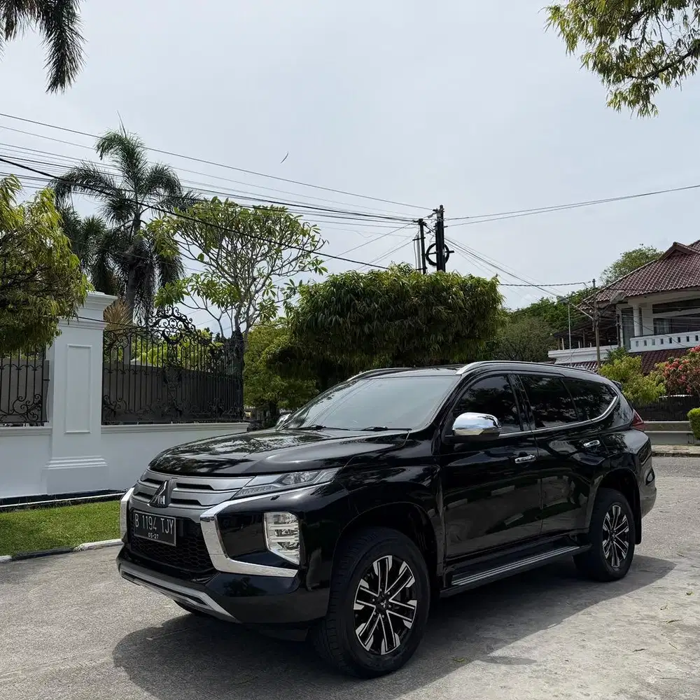Pajero sport dakar 2022 murah dp mulai 30 jt