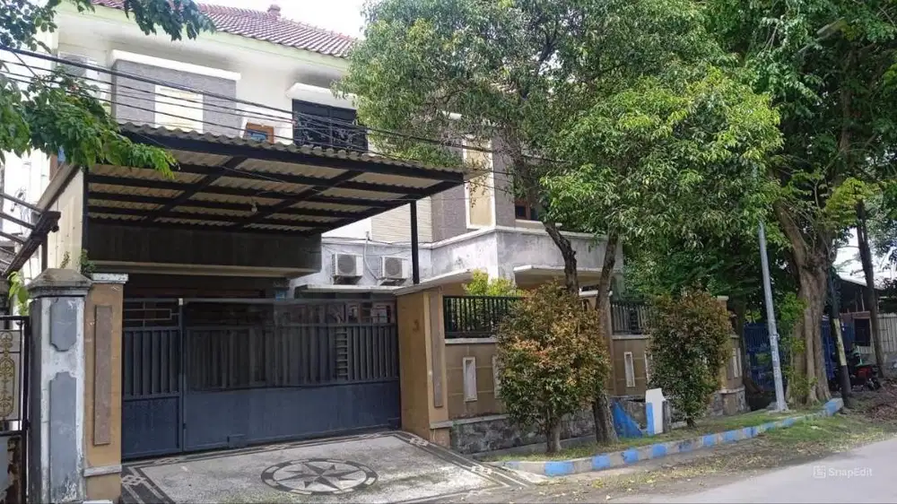 Mansion Megah Medokan Asri Tengah Surabaya - Dimensi Spesial Lebar 26m